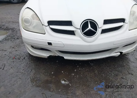 2005 Mercedes-Benz Slk 350 z USA, uszkodzony, nr VIN WDBWK56F15F034206